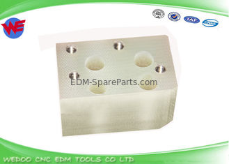 F304 A290-8021-X602 Fanuc EDM isolatieplaat materiaal 51L*33W*29H