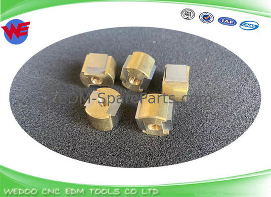 Stroomtoevoer contact 21*18*14*5mm / Electronic EDM Spare Parts Carbide