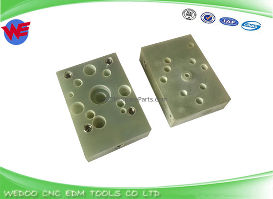 Onderste isolatieplaat A290-8119-Z764 Onderste straalblok Fanuc EDM-onderdelen 56x40x13