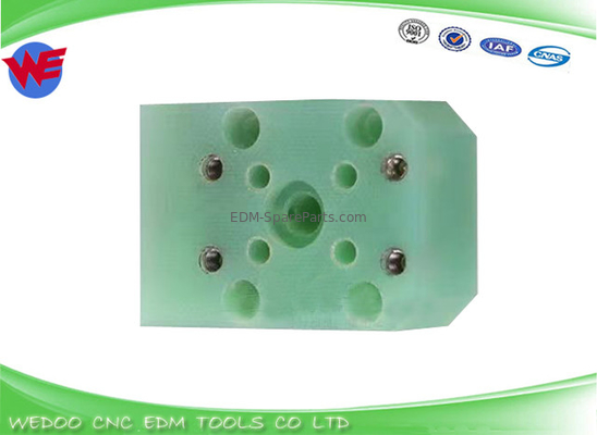 Isolatieplaat GUIDE BASE F323 A290-8120-X764 Fanuc EDM Onderdelen 56*40*26T