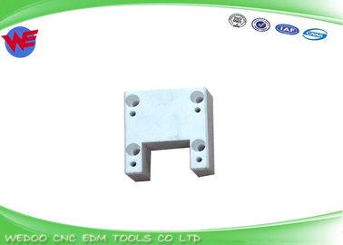 X056C314H01 EDM-onderdelen Mitsubishi Onderste keramische isolatieplaat 78*70*30mm M306