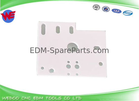 M303 X053C228G52 Isolator Keramische plaat 120*105*11mm