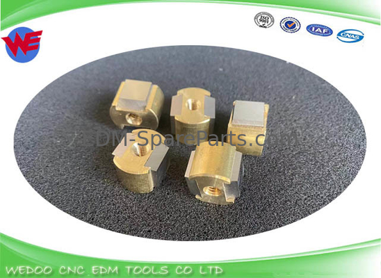 Stroomtoevoer contact 21*18*14*5mm / Electronic EDM Spare Parts Carbide