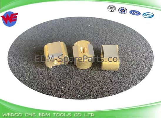 Stroomtoevoer contact 21*18*14*5mm / Electronic EDM Spare Parts Carbide