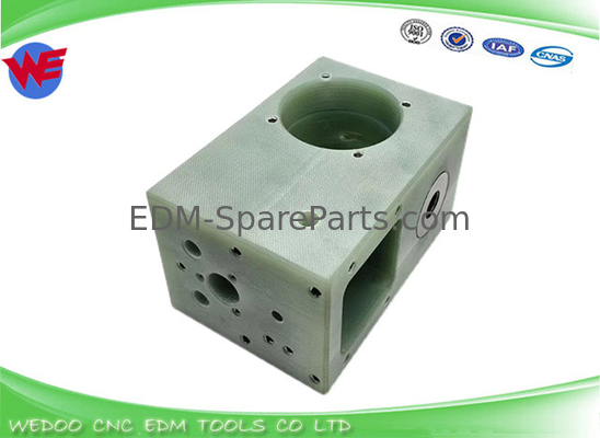20EC090A101=2 Isolator hoofdplaat blok Makino EDM 120*80*65mm