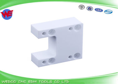 X056C314H01 EDM-onderdelen Mitsubishi Onderste keramische isolatieplaat 78*70*30mm M306
